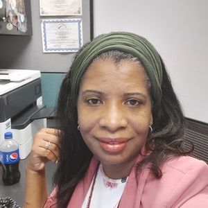 Meet your Posher, Lasheria